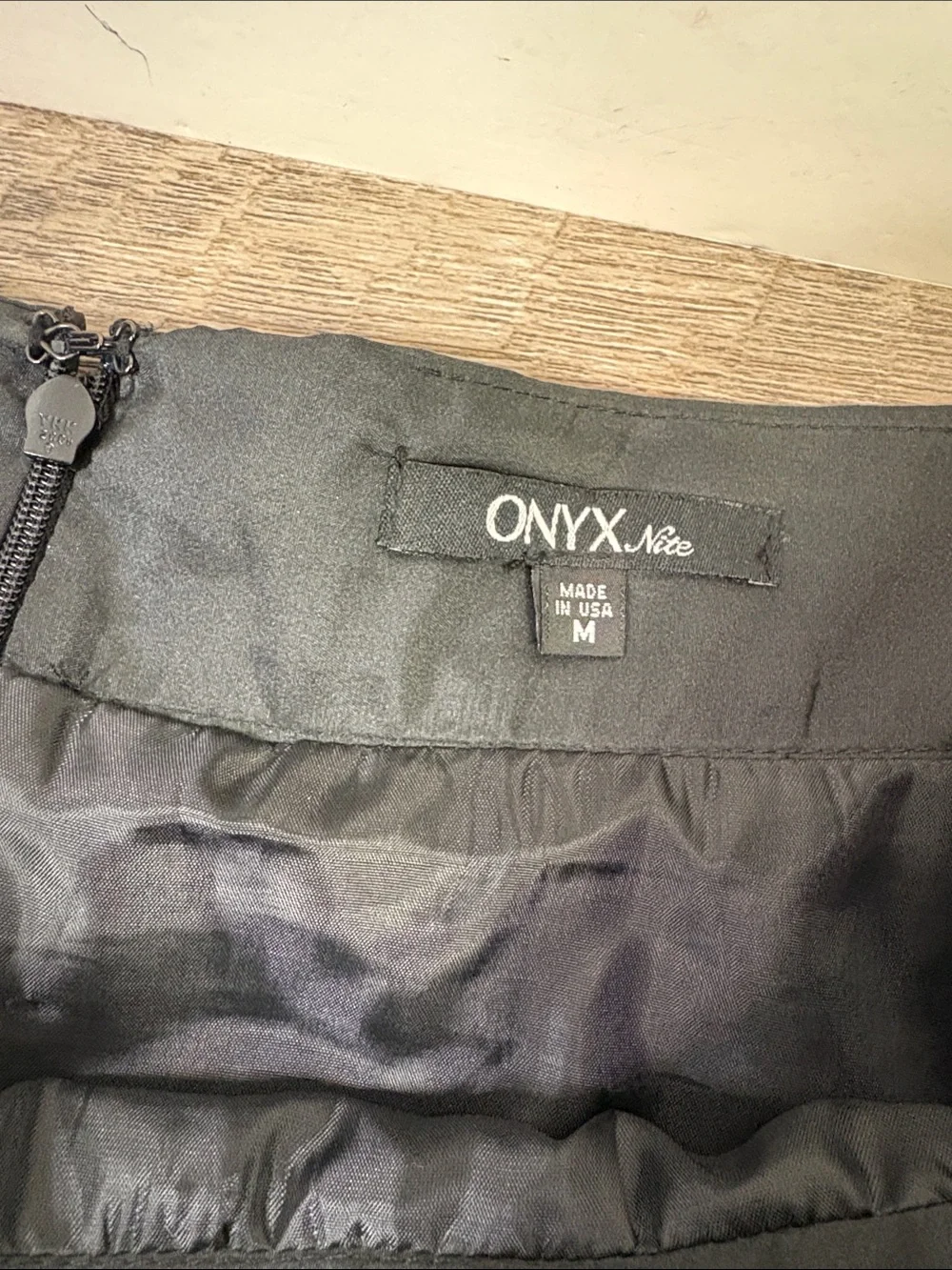 Onyx Nite Black A-Line Tea Length Formal Skirt with Tulle Lining Size M